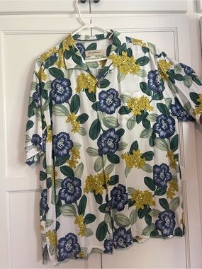 Tommy Bahama White Floral Short-Sleeve Button-Down Shirt - Blue & Yellow